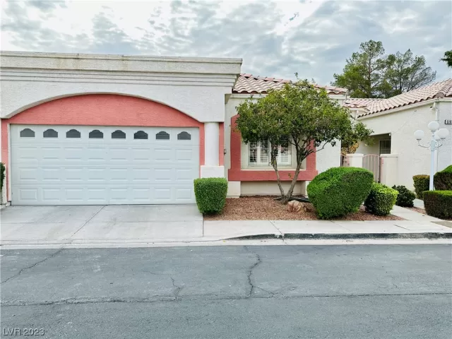 MLS: 2540469 Condo For Sale