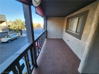 Photo #1: 2540484 Listing 