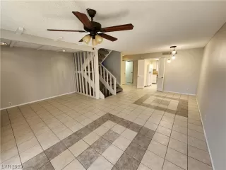 Photo #4: 2540484 Listing 