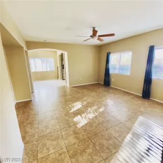 Photo #1: 2540514 Listing 