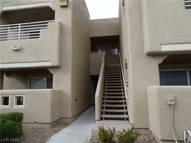 MLS: 2540515 Condo For Sale