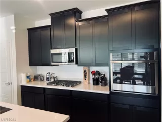 Photo #2: 2540516 Listing 