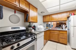 Photo #2: 2540541 Listing 