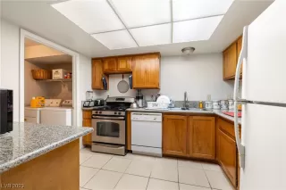 Photo #3: 2540541 Listing 