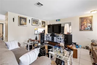 Photo #5: 2540541 Listing 