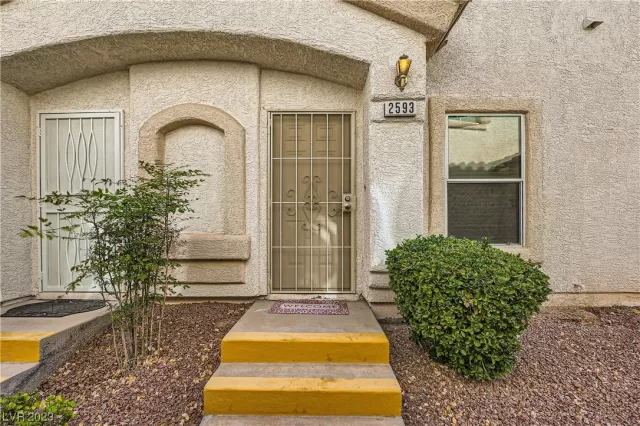 MLS: 2540543 Condo For Sale