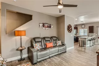 Photo #1: 2540543 Listing