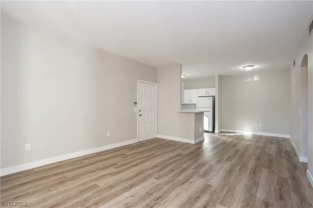 MLS: 2540555 Condo For Sale