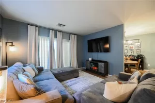 Photo #5: 2540600 Listing 