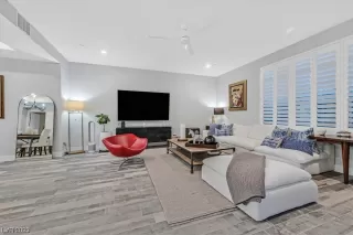 Photo #3: 2540628 Listing 