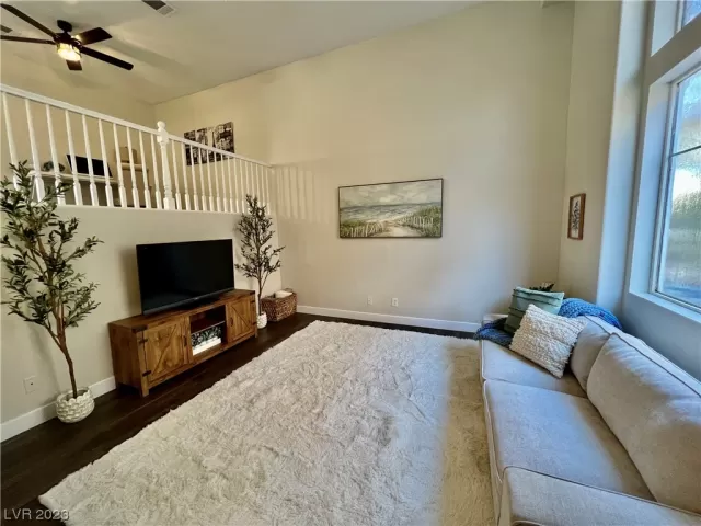 MLS: 2540662 Condo For Sale