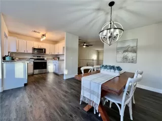 Photo #3: 2540662 Listing