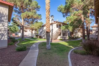 Photo #1: 2540692 Listing 