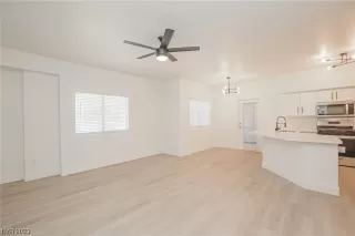 Photo #1: 2540702 Listing 