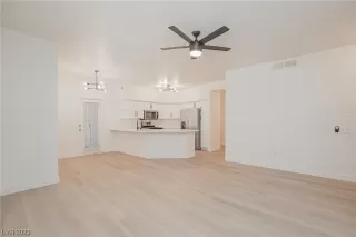 Photo #2: 2540702 Listing 