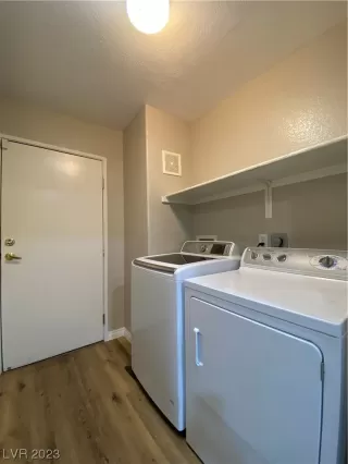 Photo #6: 2540729 Listing 