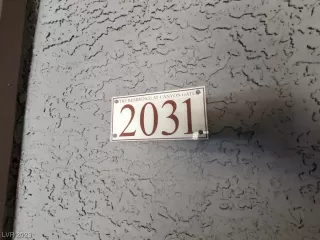 Photo #1: 2540734 Listing