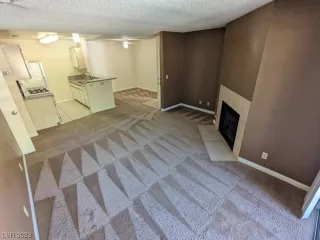 Photo #3: 2540734 Listing