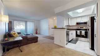 Photo #2: 2540761 Listing