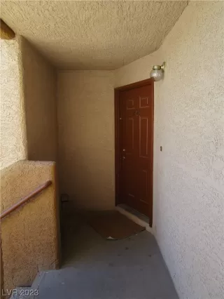 Photo #1: 2540771 Listing 