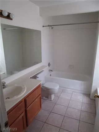 Photo #6: 2540771 Listing 