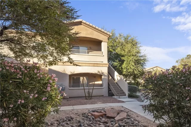 MLS: 2540809 Condo For Sale