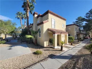 Photo #1: 2540823 Listing 