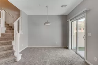 Photo #6: 2540831 Listing 