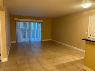 Photo #1: 2540880 Listing 