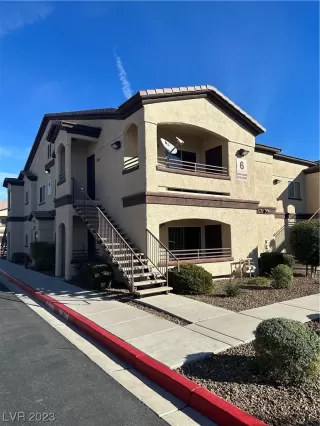 Photo #1: 2540890 Listing 