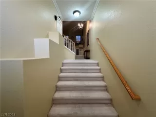 Photo #2: 2540967 Listing