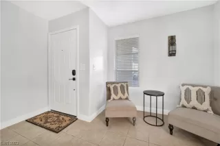 Photo #2: 2541087 Listing 