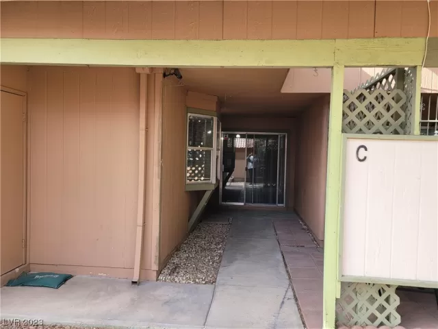 MLS: 2541093 Condo For Sale