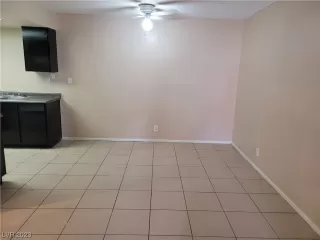 Photo #1: 2541093 Listing 