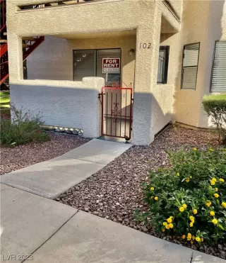 Photo #1: 2541135 Listing 