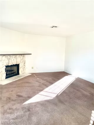 Photo #3: 2541135 Listing 