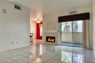 Photo #4: 2541146 Listing 