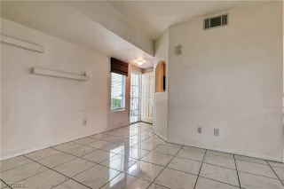 Photo #6: 2541146 Listing 