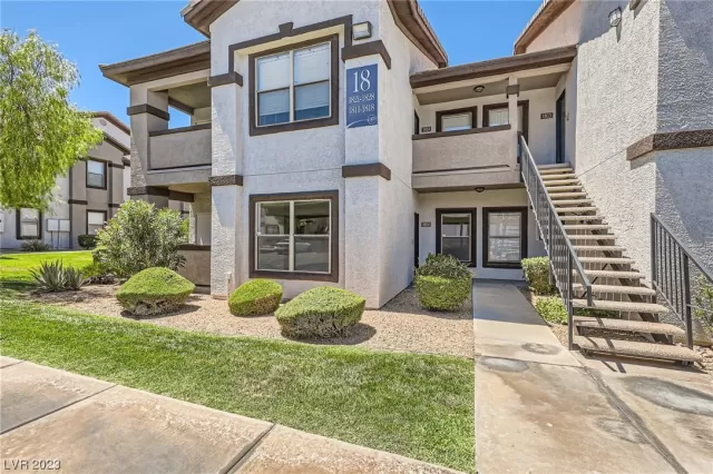 MLS: 2541153 Condo For Sale