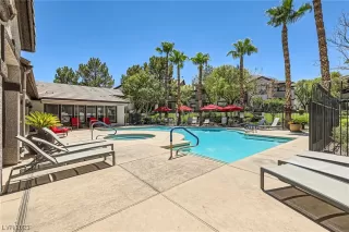 Photo #1: 2541153 Listing 