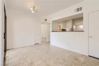 Photo #5: 2541153 Listing 