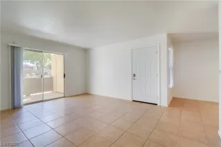 Photo #1: 2541154 Listing