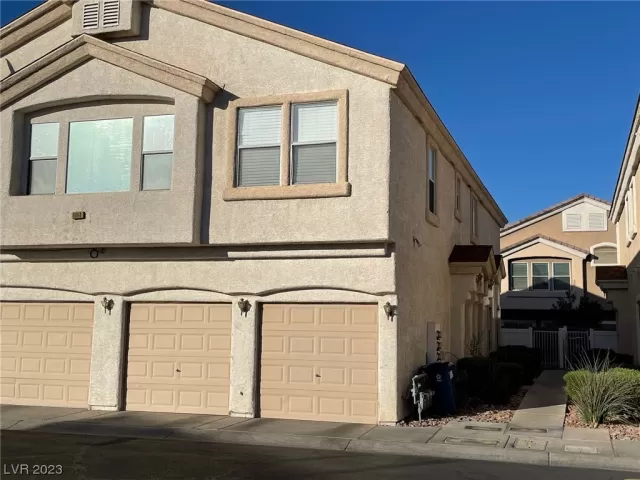 MLS: 2541177 Condo For Sale