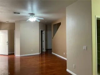 Photo #3: 2541177 Listing 