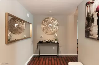 Photo #1: 2541184 Listing 