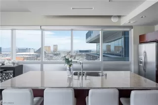 Photo #3: 2541184 Listing 