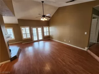 Photo #3: 2541209 Listing 