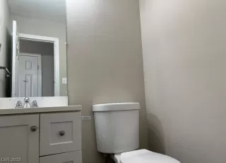 Photo #5: 2541218 Listing 