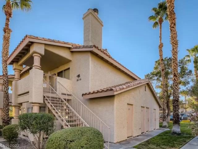 MLS: 2541244 Condo For Sale