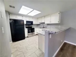 Photo #3: 2541264 Listing 